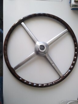 Volant Mercedes dřevěný originál - 5