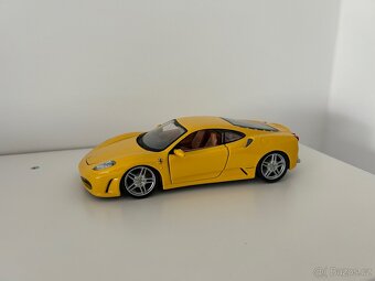 Ferrari F430 1/24 BBurago - 5