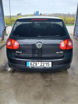 VW Golf - 5