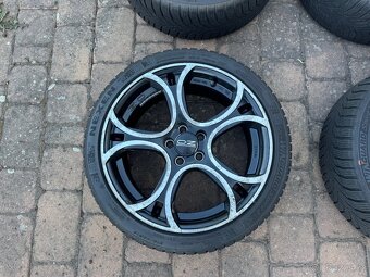 Kompletní sada kol OZ Wave 5x110 17" + zánovní zimní pneu - 5