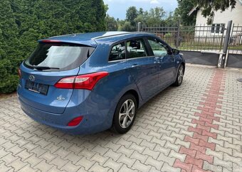 Hyundai i30 1,6CRDi Top stav výhřev volant nafta - 5
