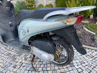 Honda PS 125 ccm rok 2008 - 10 KW - 12800 km - 5