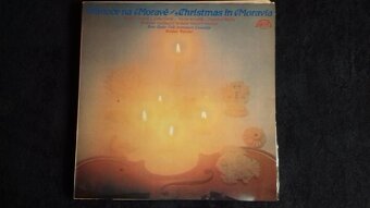 Prodám levně 7 LP desek - lidové, vánoční písně - 5