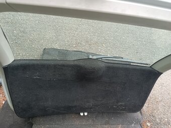 Mercedes C 203 combi - páté dveře, víko kufru - 5