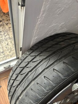 Audi 235/45 R17 letní sada - 5
