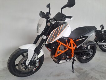 KTM 690 DUKE ABS - 5