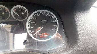 Peugeot 307 2.0 HDI - 5