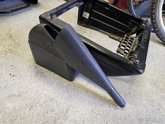 Konzole podstavec sedačky VW T5 T5.1 T6 - 5