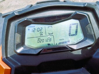 CFMOTO GLADIATOR X850 bílá značka - 5