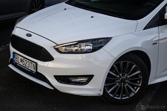 Ford Focus 1.5 EcoBoost ST Line - 5