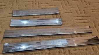 W211 / W219 exkluzivní prahové lišty
Original Mercedes - 5