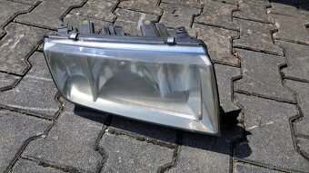 Přední světlo práve Škoda Fabia I - 5