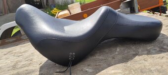 Sedlo Harley Davidson Softail 2001- 200? - 5