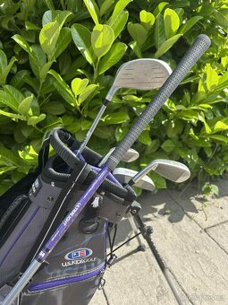 Prodám juniorský golfový set US Kids Golf, 54" - 5