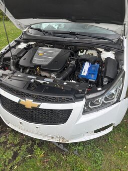 Chevrolet cruze na nahradní díly - 5