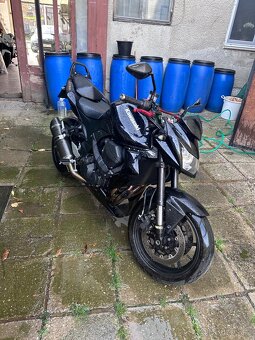 Kawasaki Z750 2008 - 5