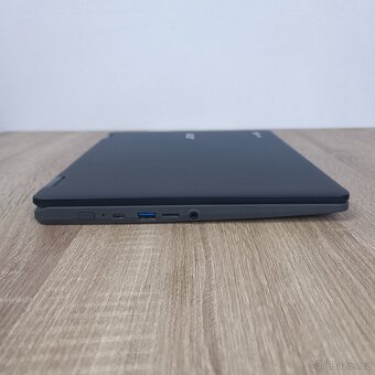 Dotykový Notebook Acer - 5