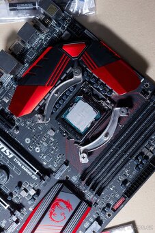 Intel core i7 7700k + MSI Z170A GAMING M7 - 5