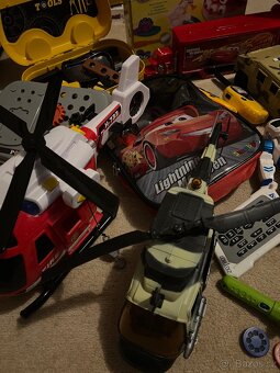 Veliký balík hraček - 5