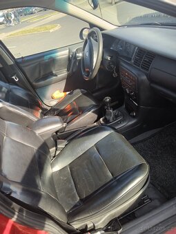 Opel Vectra B, 2.2 benzín - 5