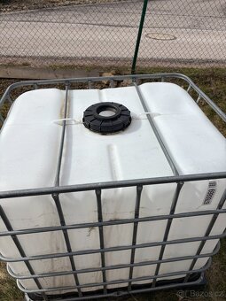 IBC kontejner na vodu - 1000 L - 5