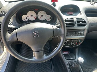 Peugeot 206 1.4i, r.2007, rozvody, pěkný stav - 5