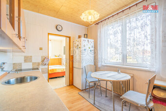 Prodej bytu 3+1, 68 m² s garáží, Kadov - 5
