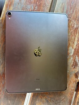 iPad Pro 12,9” | 256 GB | Cellular + originální klávesnice - 5