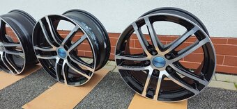 Prodám, Alu kola 17" Dezent TZ, 5x112 - - 5
