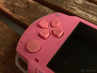 PSP v ružové barvě PSP v ružové barvě - 5