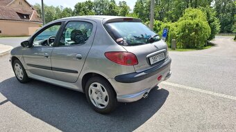 Prodám Peugeot 206 1.1 Style - 5