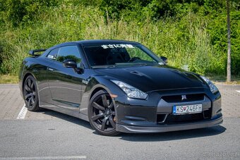 Nissan GT-R 2008 - 5