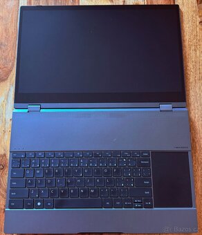 NexDock XL – profesionální notebook Samsung DEX - 5