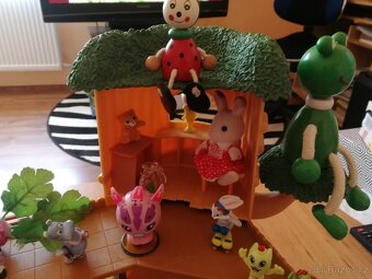 Domeček -  škola pro Sylvanian - 5