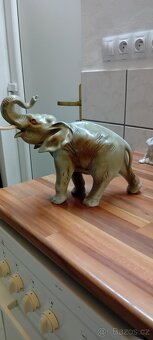 Porcelánový slon - 5