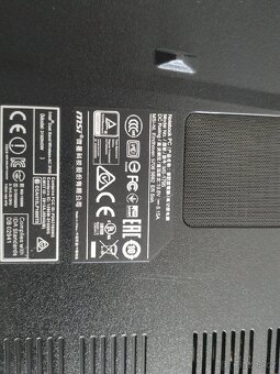 MSI GL72 60F - 5