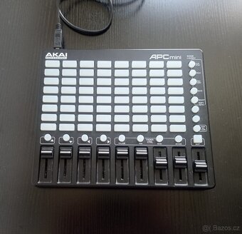 AKAI APC mini - MIDI kontrolér pre Ableton Live - 5
