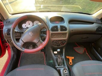 Peugeot 206, 1,1 v benzinu, 2004 - 5