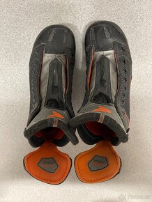 Prodám hokejové brusle top řady Easton Mako - 5