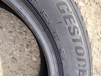 2 ks letních pneu Bridgestone 215/55 R17 - 5