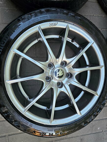 ALU letní kola Škoda 5x112 Octavia II III R17 Superb - 5