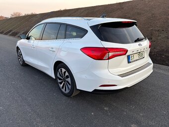Ford Focus - 5