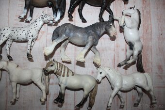 Figurky koní Schleich 1 - 5