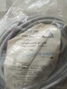 Retro prodlužovačka 230 V - 5