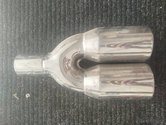 Nové filtry apod.Úklid garáže různé díly na auta - 5