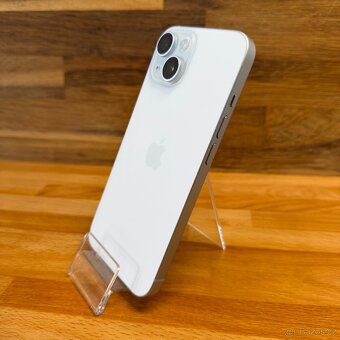 IPhone 15 128GB, bílý, eSIM (12 měsíců záruka) - 5