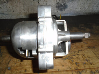 Prodám motor na Stadiona S11 po GO - 5