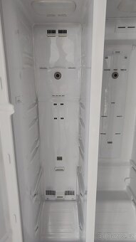 Americká lednice Samsung 496L - 5