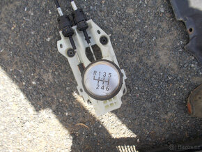 Toyota Rav4 2.2D 130kw model 2006-2010 náhradní díly 3. - 5