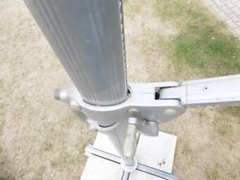 Mechanický zahradní slunečník - 5